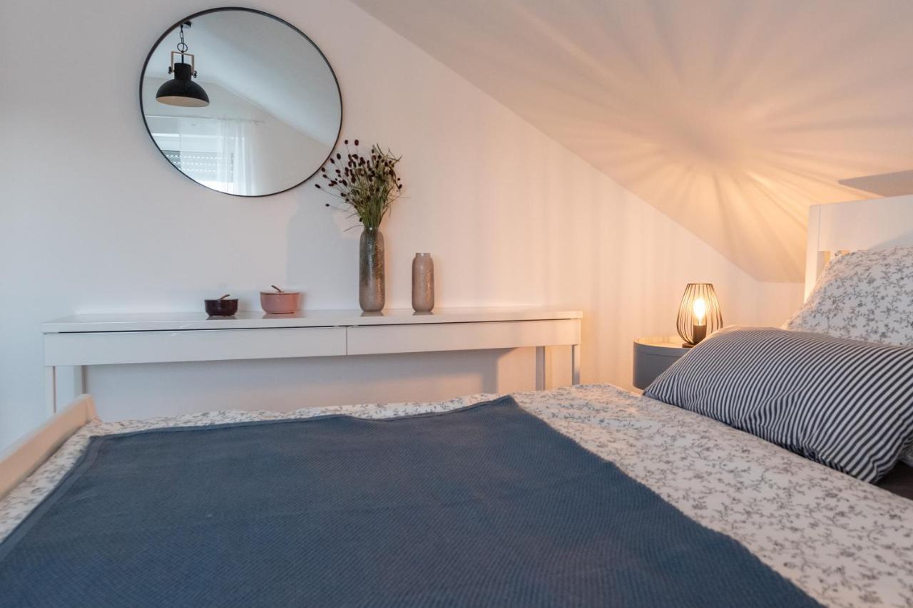 Fuldaliebe - Stadtnahe Moderne Ferienwohnung In Fulda Esterno foto