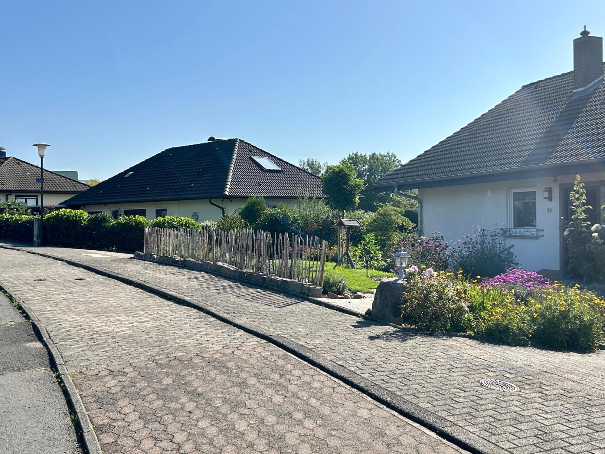 Fuldaliebe - Stadtnahe Moderne Ferienwohnung In Fulda Esterno foto